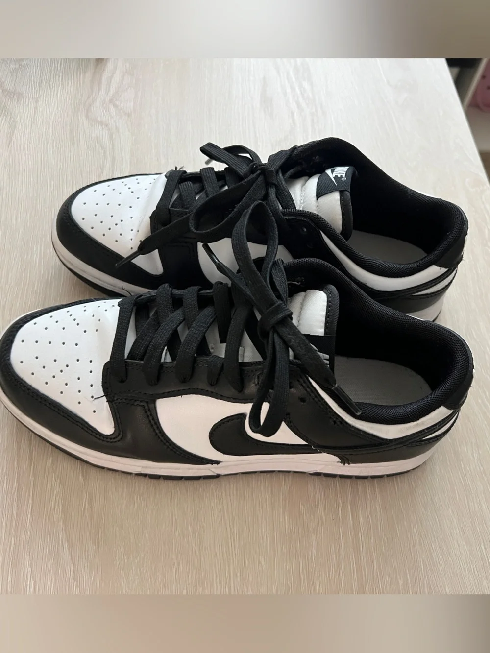 Nike Dunk Low Retro White Black Panda